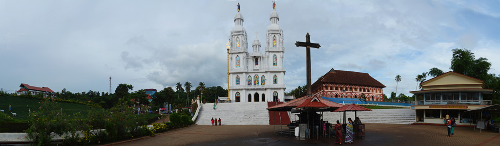 Kuravilangad Church